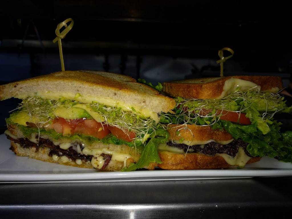 Rivertown Taphouse | restaurant | 5 Roundhouse Rd, Piermont, NY 10968, USA | 8458482923 OR +1 845-848-2923