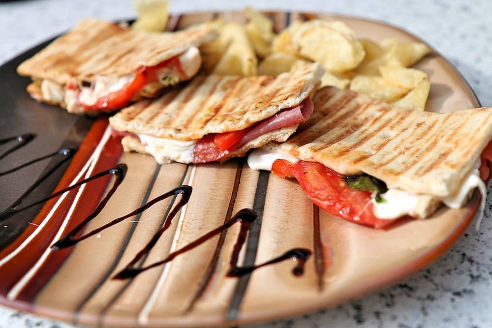 La Vita Dolce cafe | meal takeaway | 610 Market St, Chapel Hill, NC 27516, USA | 9199681635 OR +1 919-968-1635