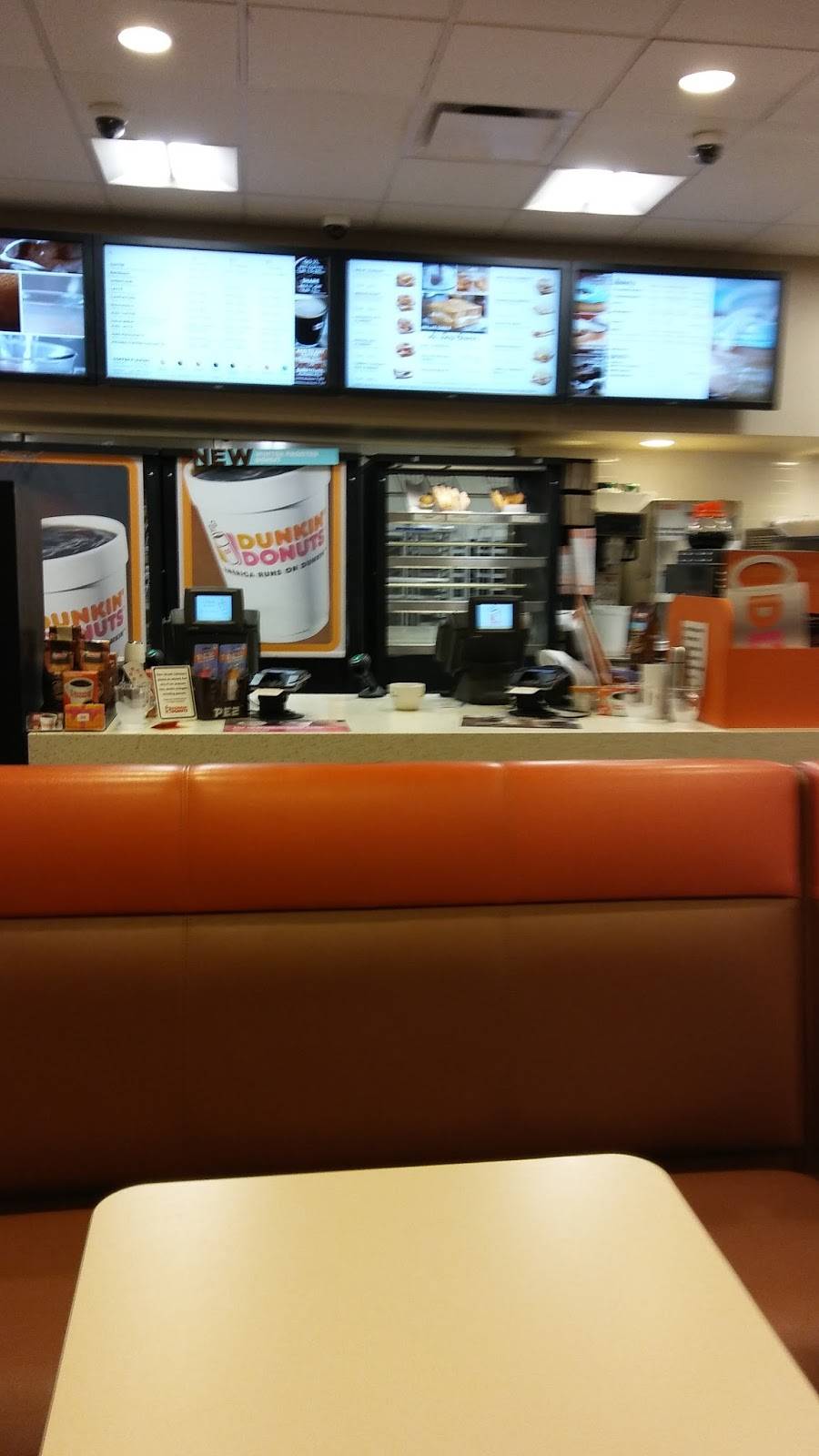 Dunkin | cafe | 2120 Stafford Rd, Plainfield, IN 46168, USA | 3178397237 OR +1 317-839-7237