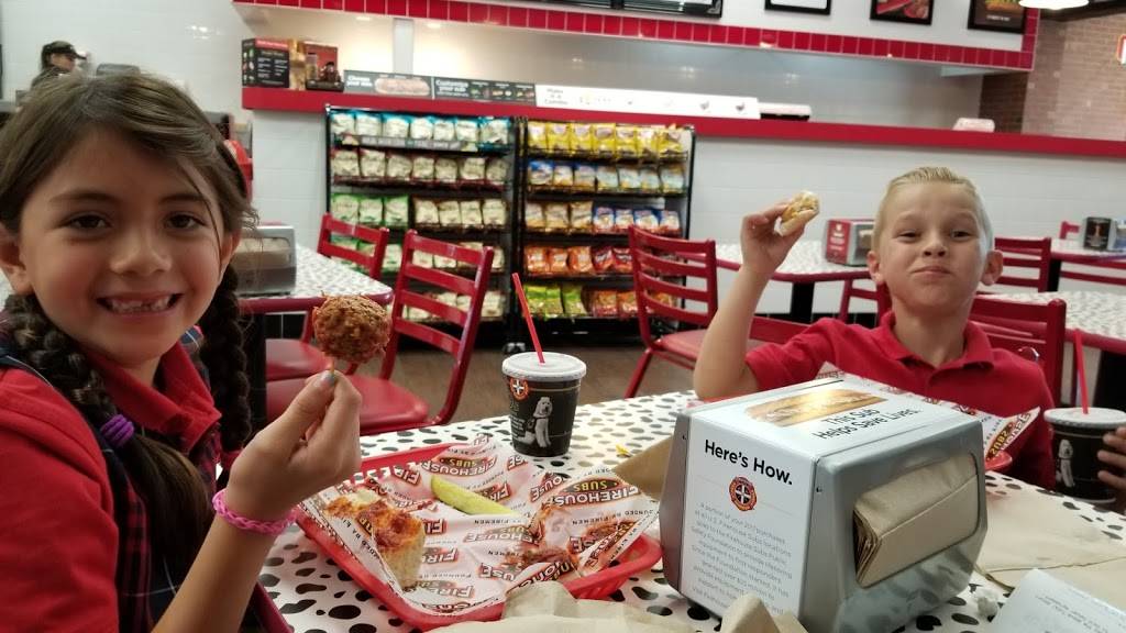 Firehouse Subs | meal delivery | 1668 E 2nd St i, Beaumont, CA 92223, USA | 9513811124 OR +1 951-381-1124