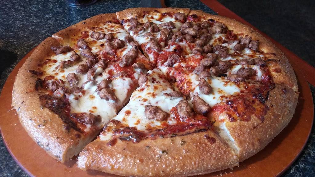 Pizza Hut | restaurant | 350 E Pulaski Hwy, Elkton, MD 21921, USA | 4103985077 OR +1 410-398-5077