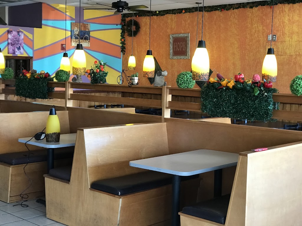 Toyos Restaurante & Panaderia | restaurant | 912 E Nolana Loop S, Pharr, TX 78577, USA | 9562585482 OR +1 956-258-5482