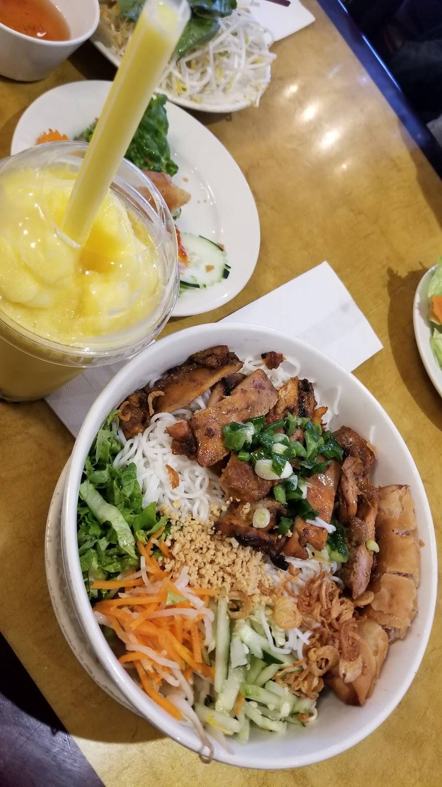 Pho Duong Restaurant Centreville | restaurant | 14215W Centreville Square, Centreville, VA 20121, USA | 7038155210 OR +1 703-815-5210