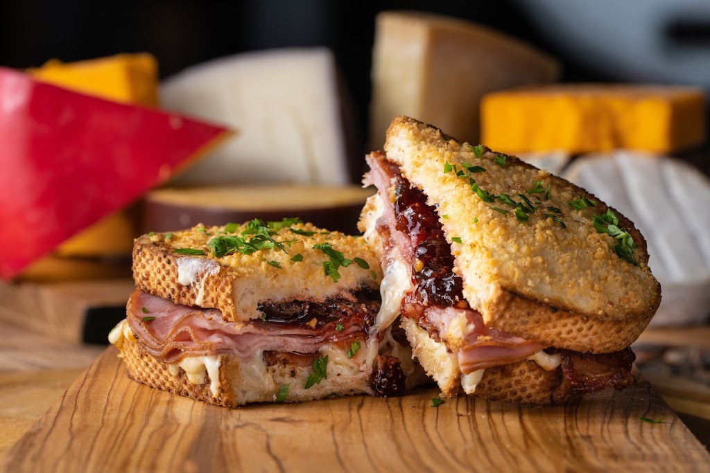 Macs & Stacks - Gainesville | restaurant | 14081 Promenade Commons St, Gainesville, VA 20155, USA | 5716169900 OR +1 571-616-9900