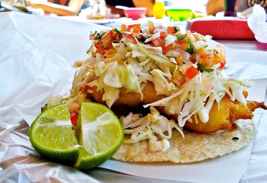 Los Tapatios | restaurant | 2520 E Palmdale Blvd, Palmdale, CA 93550, USA | 6612363140 OR +1 661-236-3140