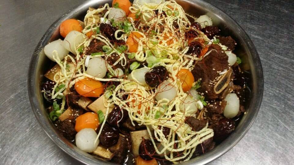 Sura Korean Bistro | restaurant | 2240 Royal Ln #106, Dallas, TX 75229, USA | 9722435656 OR +1 972-243-5656