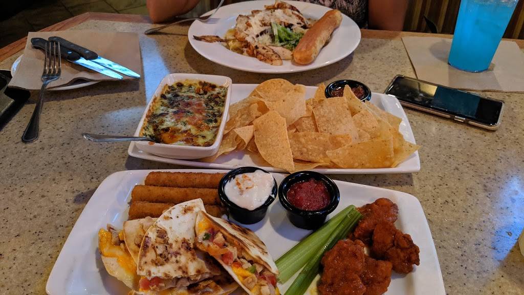 Applebees Grill + Bar | restaurant | 5377 W. Atlantic Blvd Lakewood Shopping Center, Margate, FL 33063, USA | 9549690866 OR +1 954-969-0866