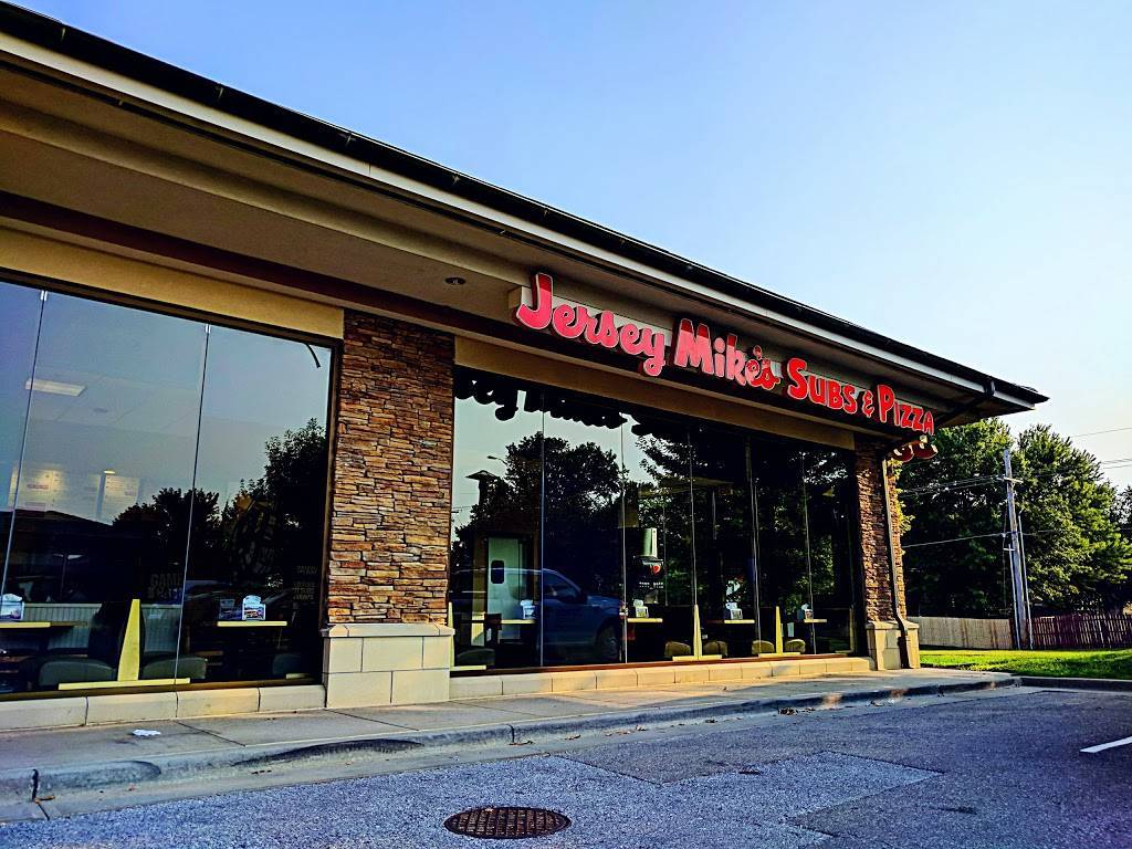 Jersey Mikes Subs | meal takeaway | 15018 S Black Bob Rd, Olathe, KS 66062, USA | 9132547756 OR +1 913-254-7756