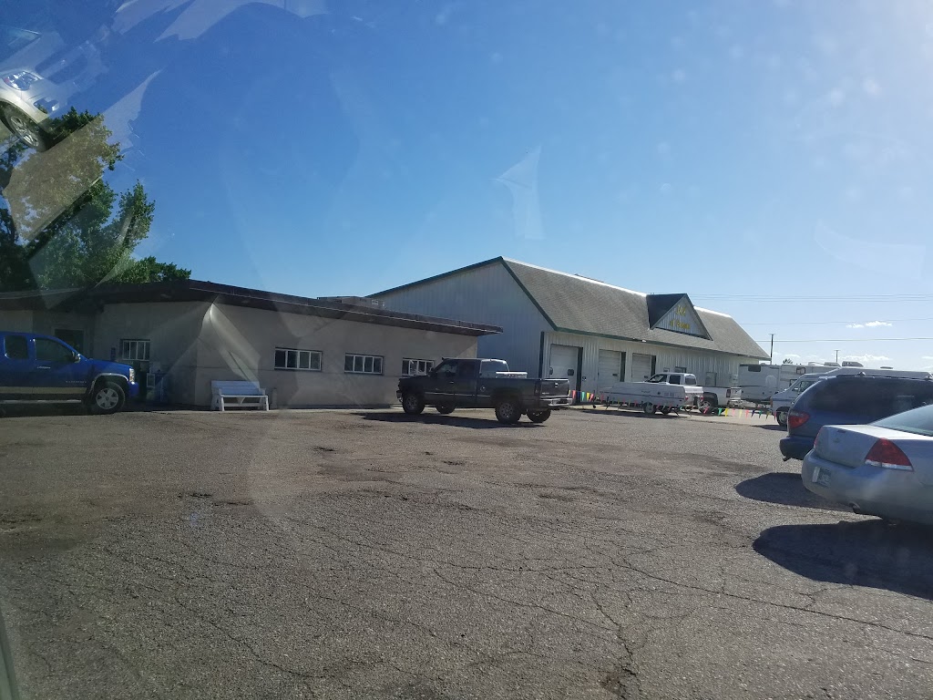 Sandys Cafe | restaurant | 1601 Minnesota Ave, Benson, MN 56215, USA | 3208432125 OR +1 320-843-2125