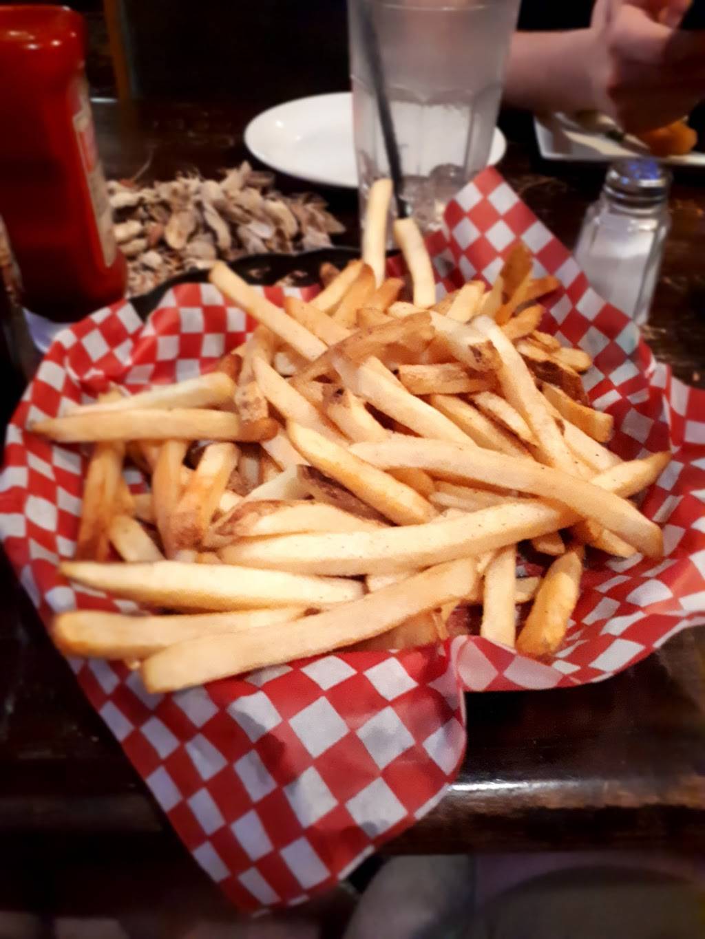 Crabby Joes Bar • Grill | restaurant | 395 Grand Ave W, Chatham, ON N7L 1C4, Canada | 5193609800 OR +1 519-360-9800