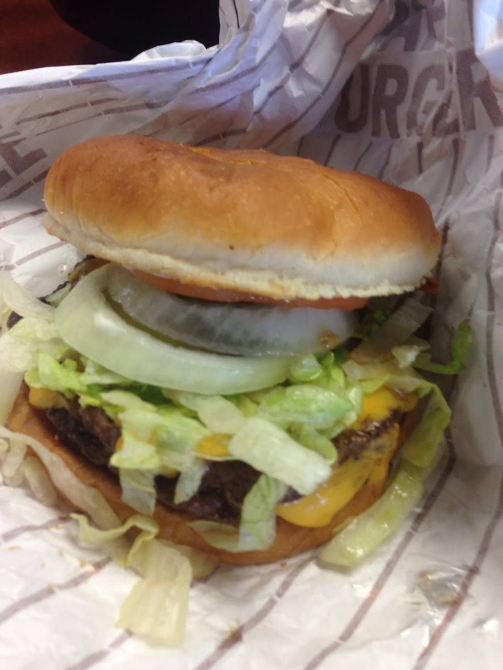 A&W | restaurant | 2624 Midway Rd, Carrollton, TX 75006, USA | 2144314722 OR +1 214-431-4722