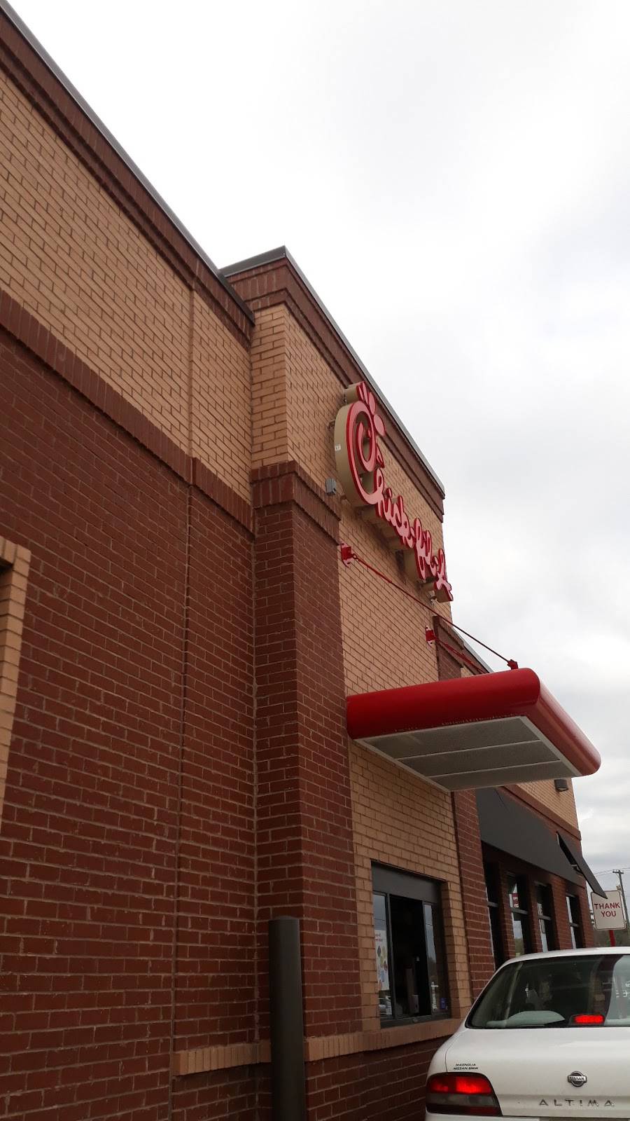 Chick-fil-A | restaurant | 528 18th Ave N, Columbus, MS 39705, USA | 6623295979 OR +1 662-329-5979
