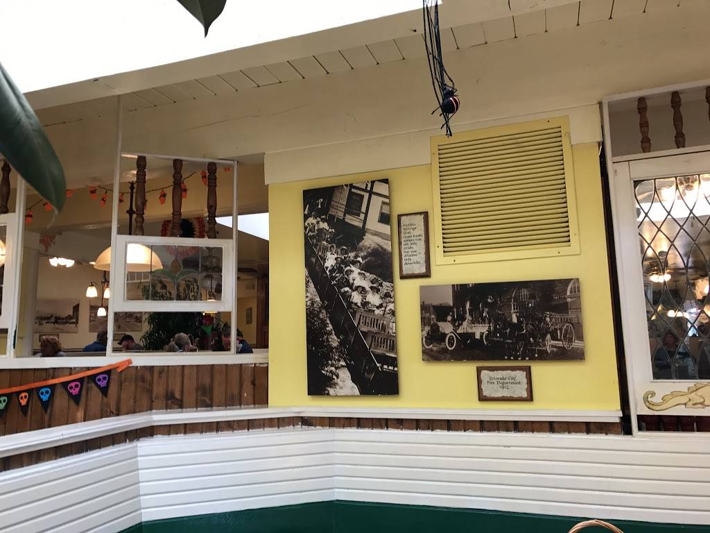 Omelette Parlor | restaurant | 900 E Fillmore St, Colorado Springs, CO 80907, USA | 7196337770 OR +1 719-633-7770
