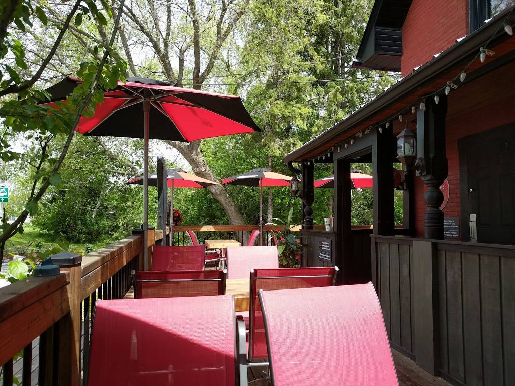 Bistro Manchester | restaurant | 474 Route 105, Chelsea, QC J9B 1L2, Canada | 8198277727 OR +1 819-827-7727