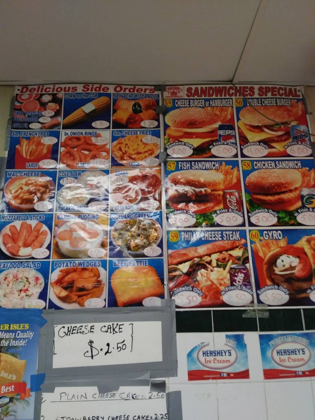 Crown Fried Chicken | restaurant | 323 W Marshall St, Norristown, PA 19401, USA | 6102773863 OR +1 610-277-3863