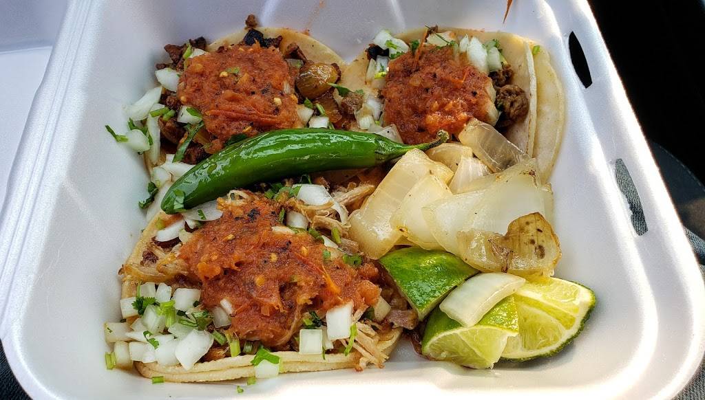 Tacos La Familia | restaurant | 1699-1615 Morse Ave, Sacramento, CA 95864, USA | 9165392405 OR +1 916-539-2405