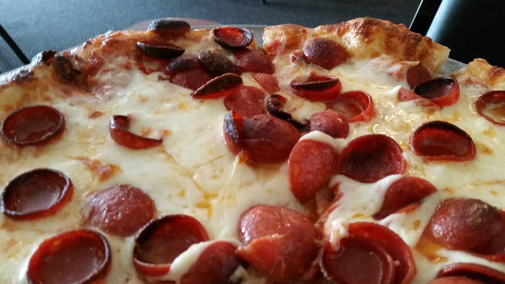 Blue Water Sports Bar & Grill | restaurant | 8 N Ridge Rd, Port Sanilac, MI 48469, USA | 8106220176 OR +1 810-622-0176