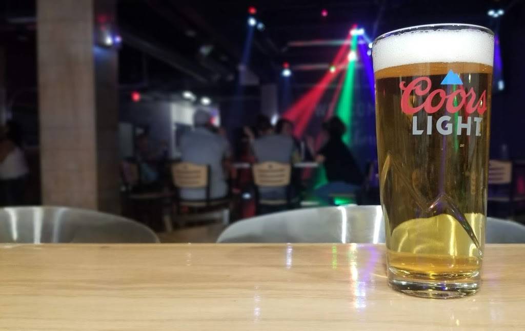 Happy Monk | restaurant | 1430 W Lindsey St, Norman, OK 73069, USA | 4058572242 OR +1 405-857-2242