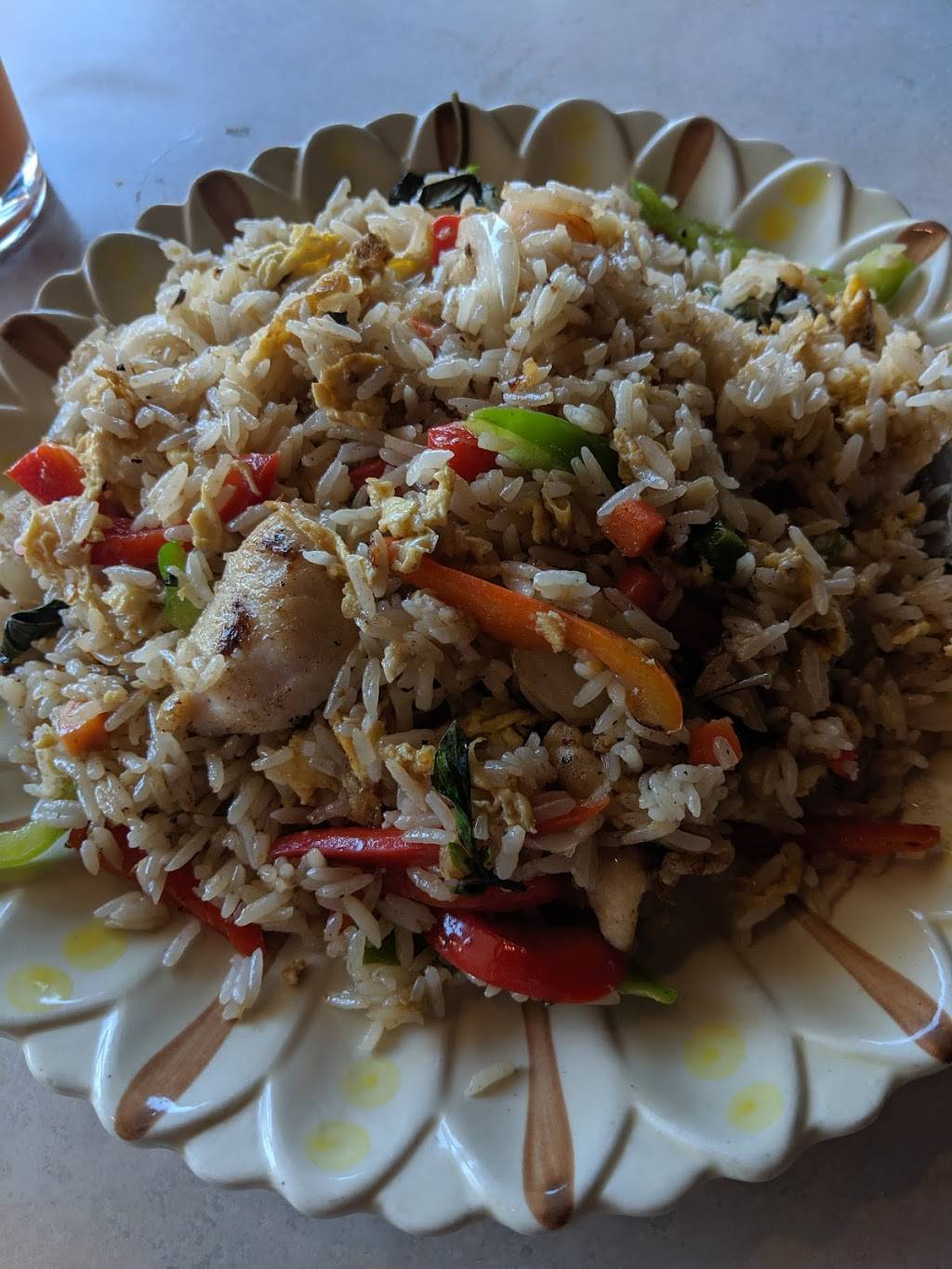 Shangri-La Asian Bistro & Bar | restaurant | 2217 Ashe Rd, Bakersfield, CA 93309, USA | 6614731426 OR +1 661-473-1426