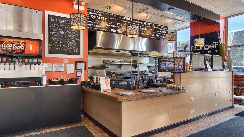 The Burger Point | restaurant | 1900 S State St, Chicago, IL 60616, USA | 3128421900 OR +1 312-842-1900