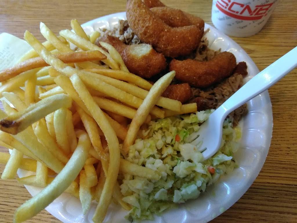 Smithfields Chicken N Bar-B-Q | restaurant | 1169 Eastern Ave, Nashville, NC 27856, USA | 2524590092 OR +1 252-459-0092