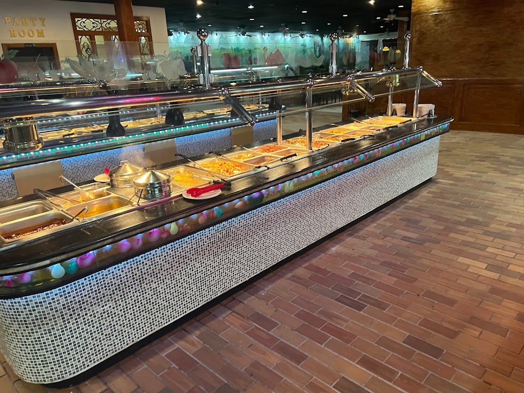 Royal Grill Sushi Buffet | restaurant | 5234 Cobblestone Rd, Sheffield, OH 44035, USA | 4406950920 OR +1 440-695-0920