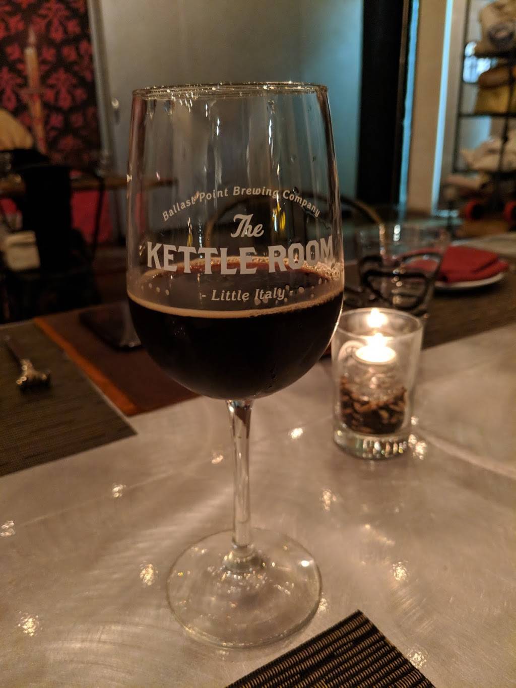 The Kettle Room | restaurant | 1725, 2215 India St, San Diego, CA 92101, USA | 6192557213 OR +1 619-255-7213