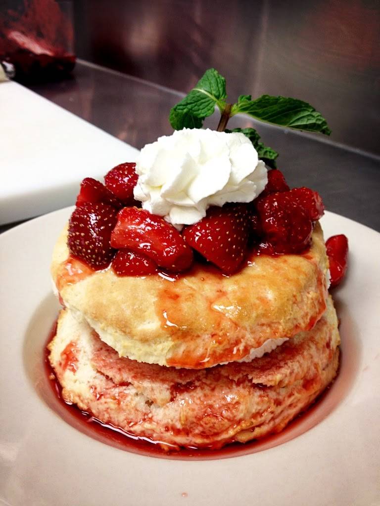 Calhouns in Turkey Creek | restaurant | 625 Turkey Cove Ln, Knoxville, TN 37934, USA | 8652881600 OR +1 865-288-1600