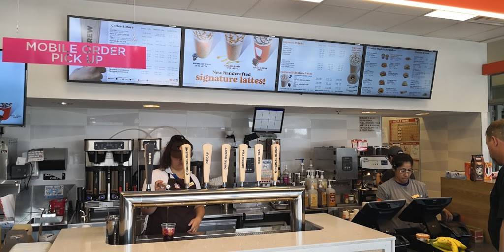 Dunkin | bakery | One Harbor St, South Boston, MA 02127, USA | 6177371860 OR +1 617-737-1860