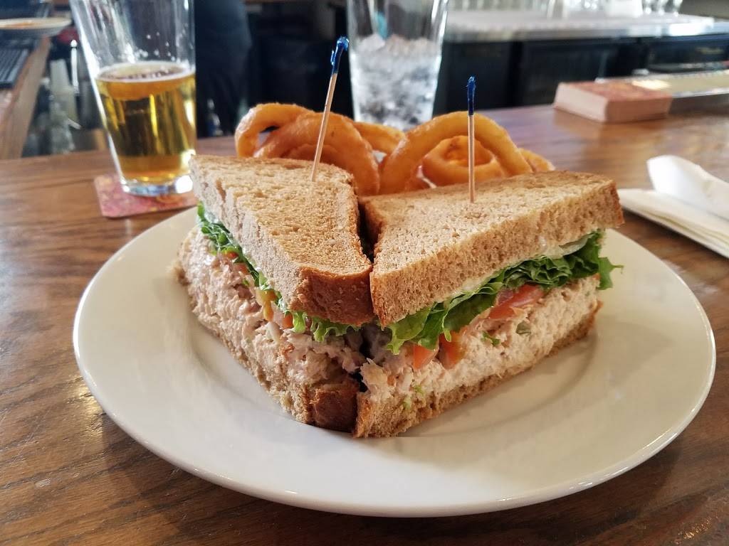 Legends Sports Bar | restaurant | 301 Main St, Huntington Beach, CA 92648, USA | 7143742175 OR +1 714-374-2175