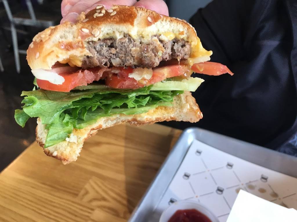 Burgerim | restaurant | 1390 Madera Rd Suite P1-2, Simi Valley, CA 93065, USA | 8058422898 OR +1 805-842-2898