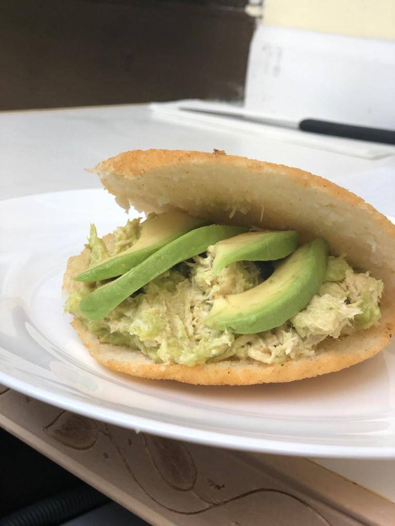 chamos latin food | restaurant | 559 Inman Ave, Colonia, NJ 07067, USA | 7325408091 OR +1 732-540-8091