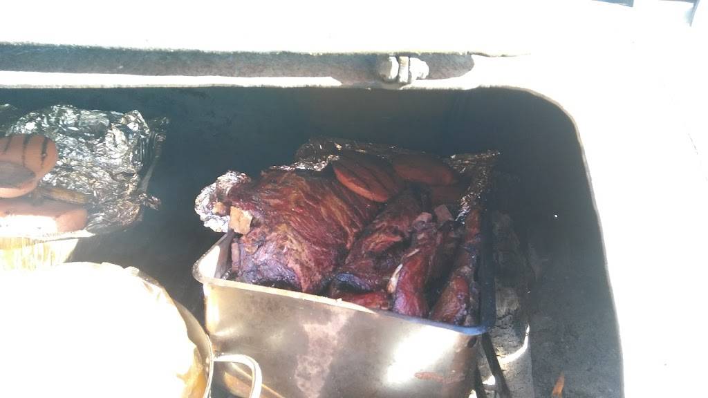 Malias Wings | restaurant | 3262 Park Ave, Memphis, TN 38111, USA | 9015027229 OR +1 901-502-7229