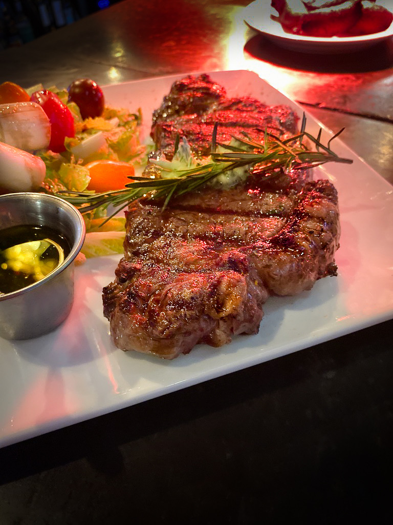 Renzos | restaurant | 3644 W Kennedy Blvd, Tampa, FL 33609, USA | 8138703606 OR +1 813-870-3606