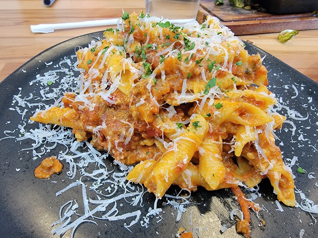 Salt & Spoon | restaurant | 7625 S Rainbow Blvd #102, Las Vegas, NV 89139, USA | 7024447922 OR +1 702-444-7922