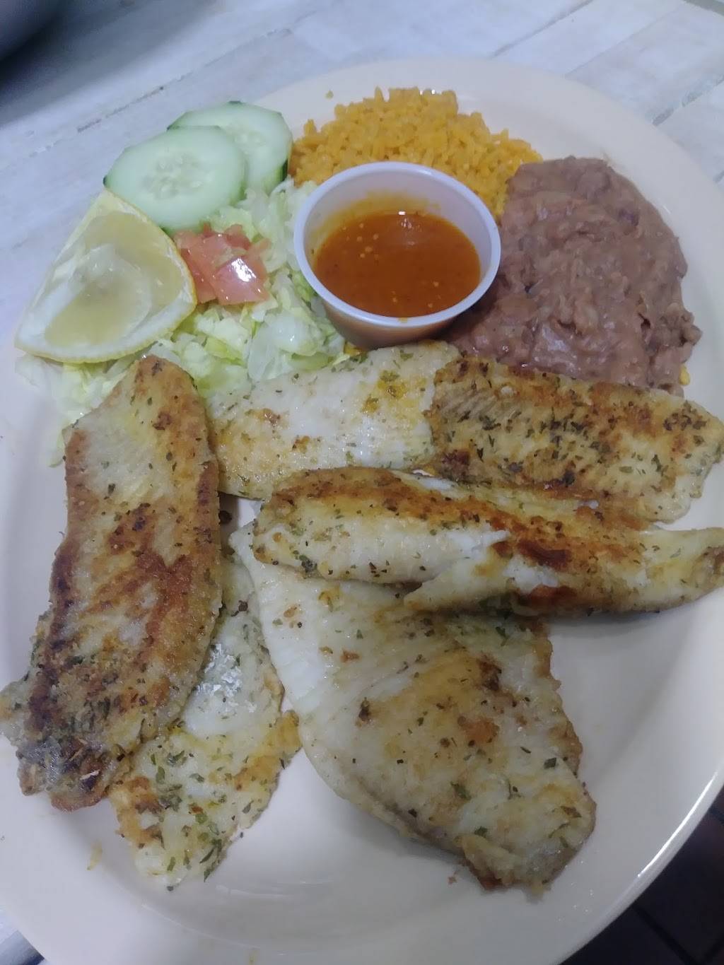 Antojitos Romelia | restaurant | 2105 Edison Hwy, Bakersfield, CA 93305, USA | 6613236666 OR +1 661-323-6666