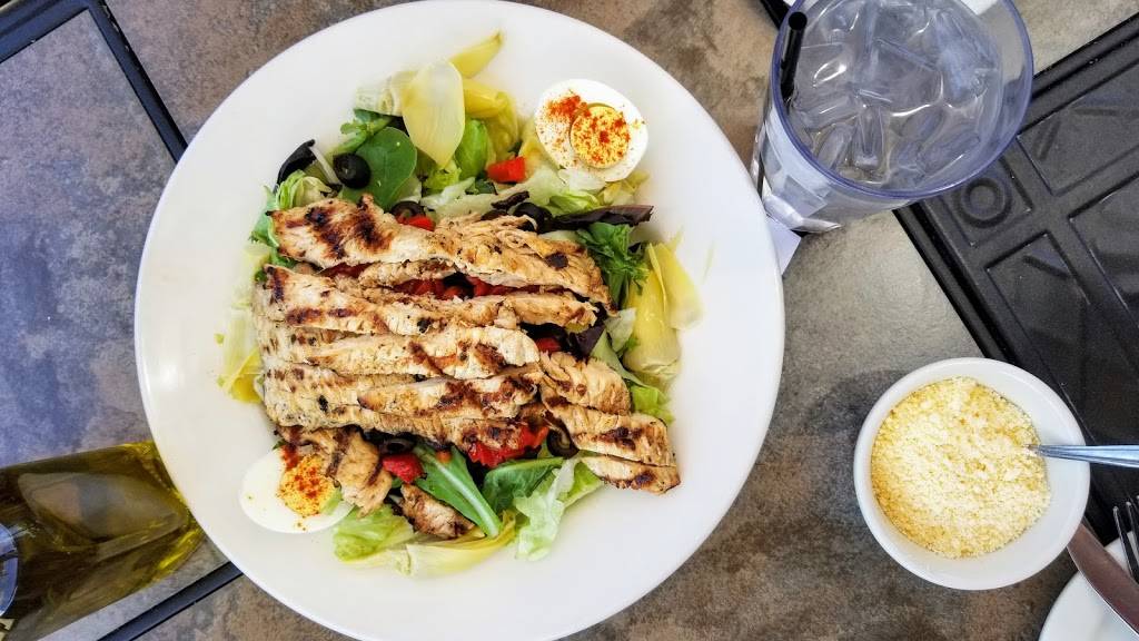 Trattoria on the Hill | restaurant | 12207 Mayfield Rd, Cleveland, OH 44106, USA | 2164212700 OR +1 216-421-2700