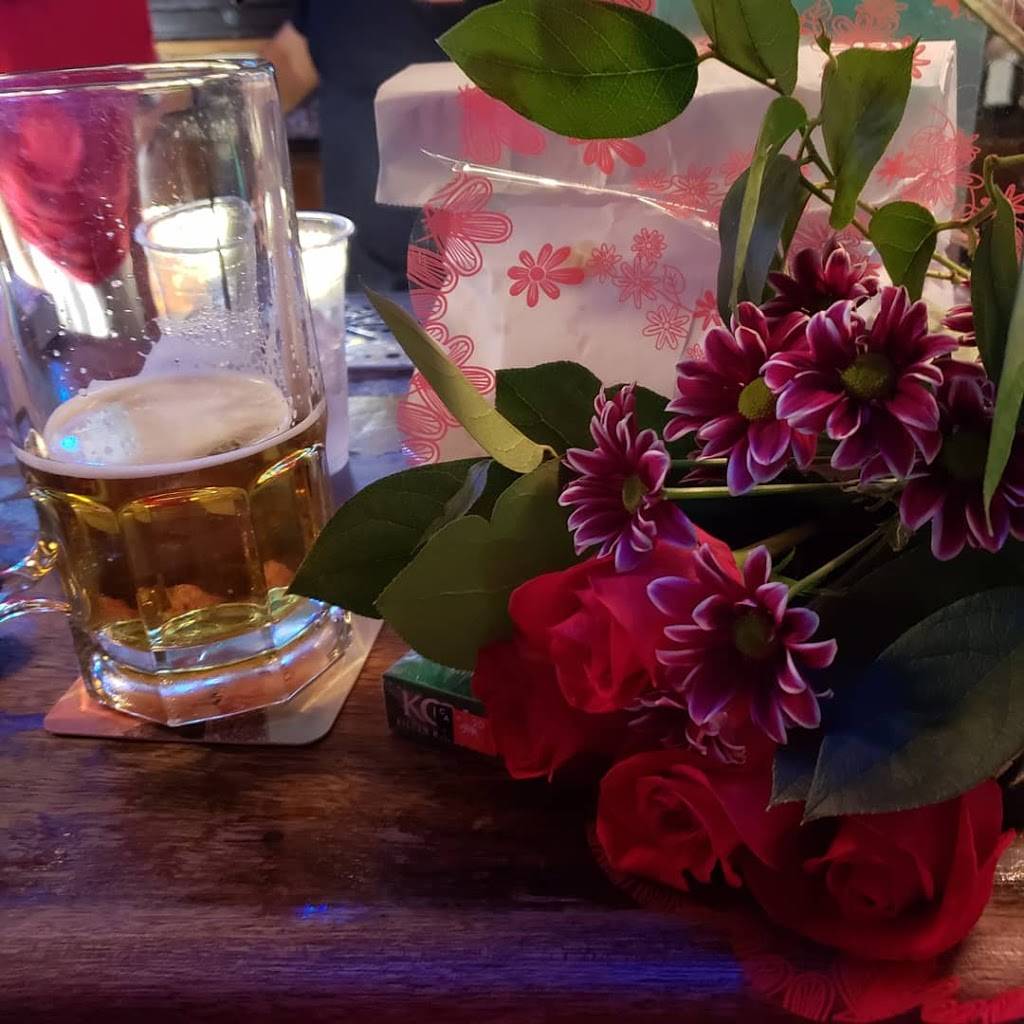 Lonas City Limits Cantina | restaurant | 1174 E Wardlow Rd, Long Beach, CA 90807, USA | 5624274630 OR +1 562-427-4630