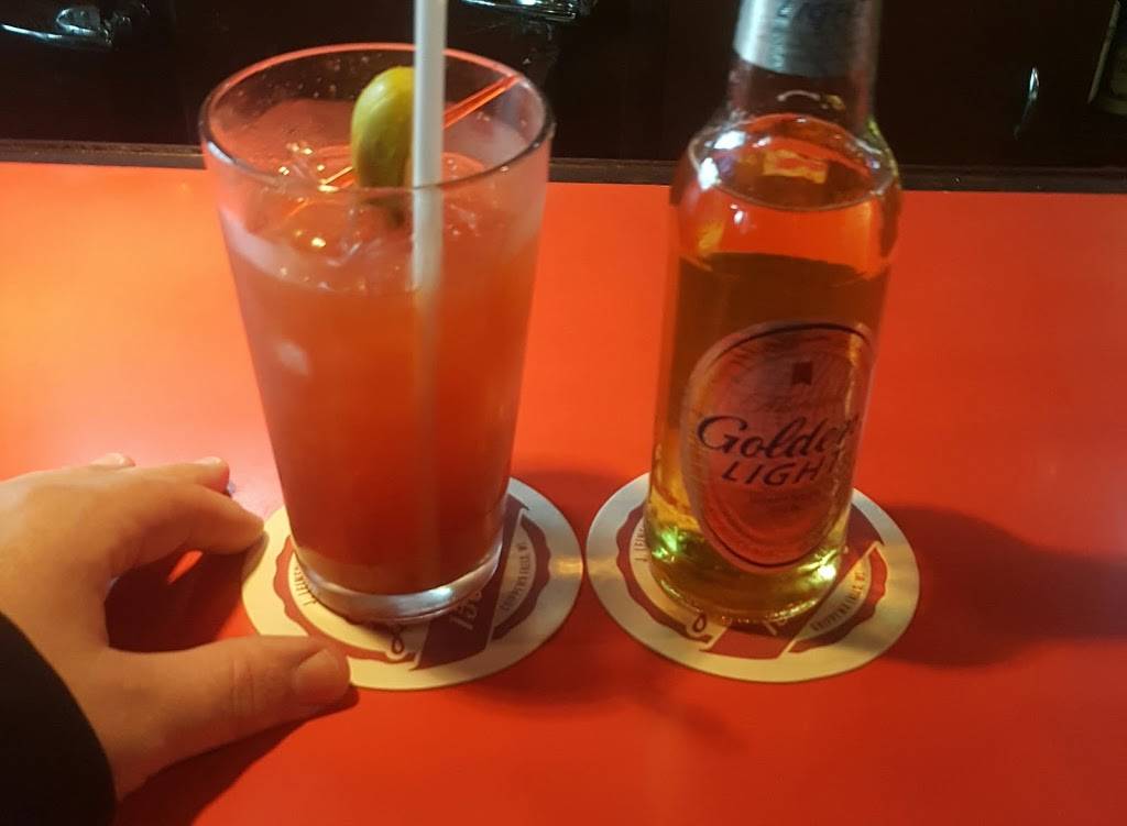 Amber Inn Bar & Grill | restaurant | 840 E Madison St, Eau Claire, WI 54703, USA | 7158320568 OR +1 715-832-0568