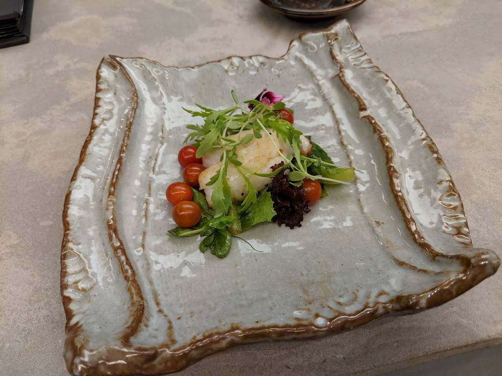 B2 Bluefin | restaurant | 401 E City Ave, Bala Cynwyd, PA 19004, USA | 6102271507 OR +1 610-227-1507