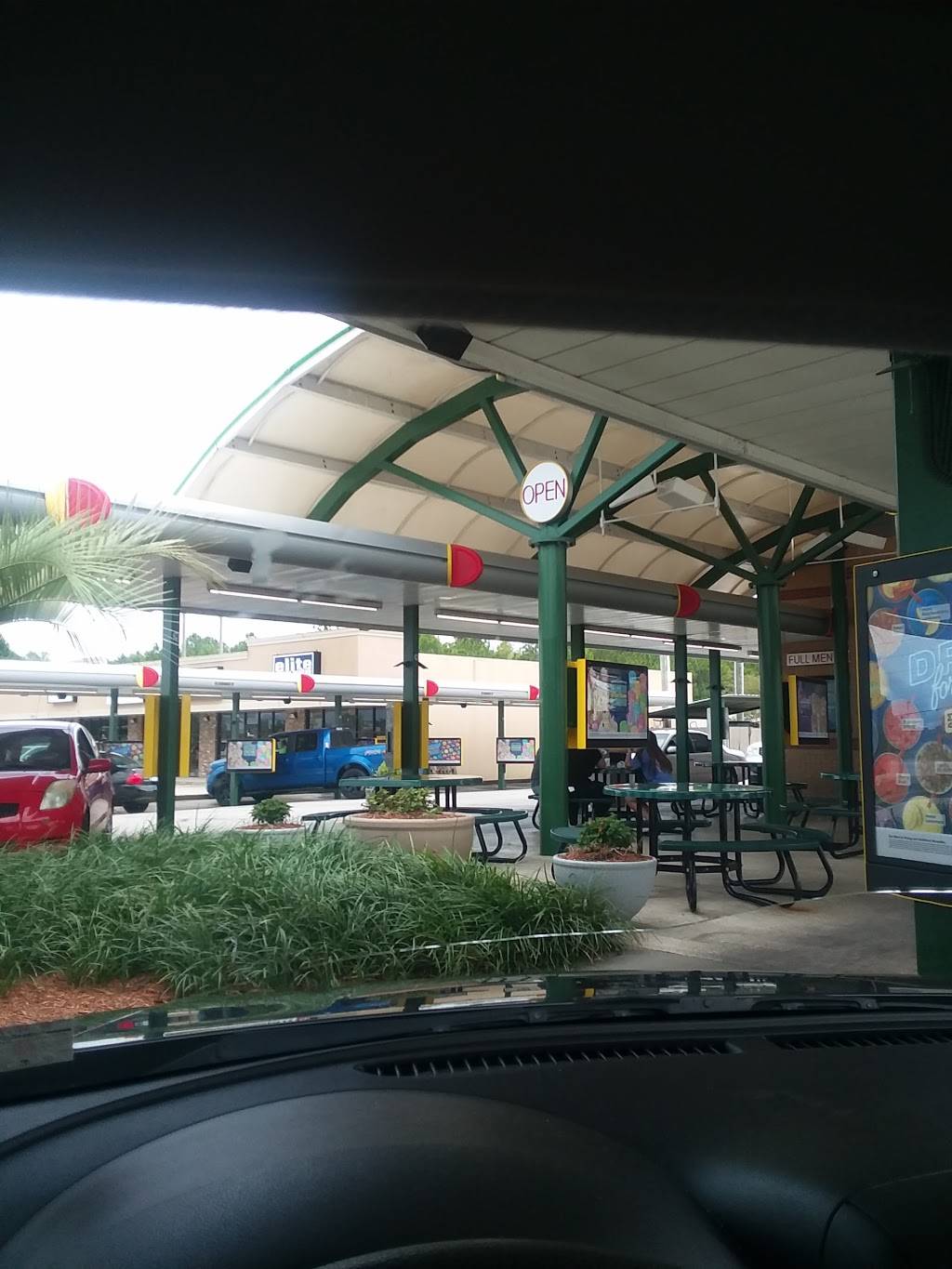 Sonic Drive-In | restaurant | 15025 Creosote Rd, Gulfport, MS 39503, USA | 2288637002 OR +1 228-863-7002