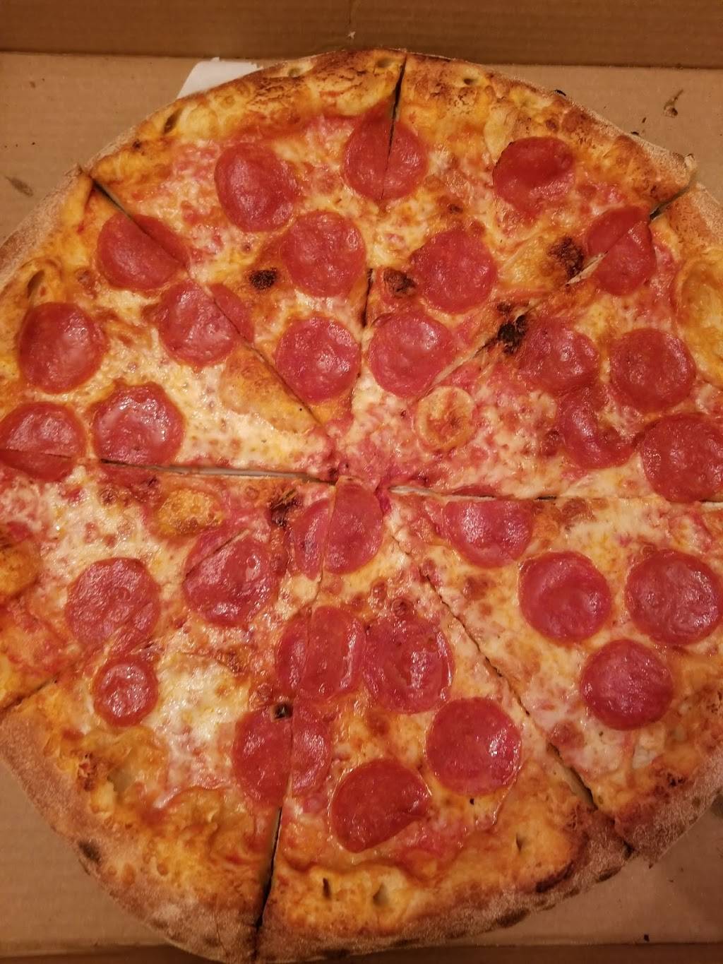 JJs Woodfired Pizza - | restaurant | 1 Hill Rd, Franklin, NH 03235, USA | 6036717031 OR +1 603-671-7031