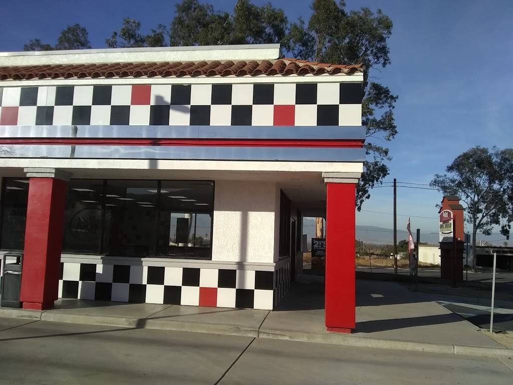 Rallys | restaurant | 1406 W 6th St, Corona, CA 92882, USA | 9514751037 OR +1 951-475-1037