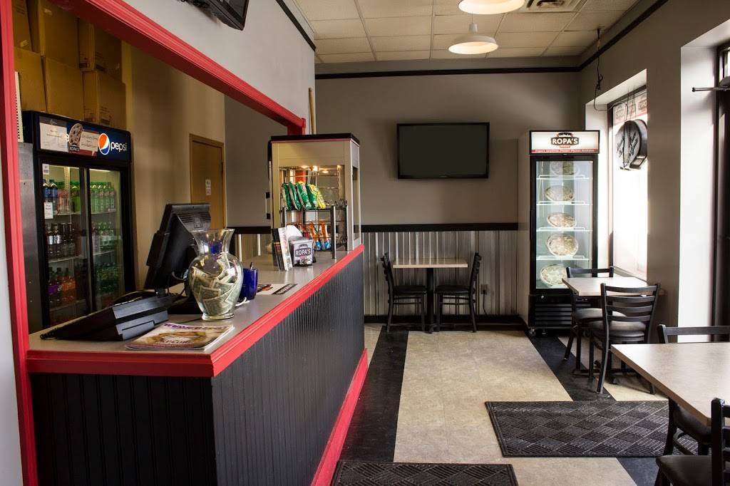 Ropas Chicago Style Pizza | restaurant | 4512 Rib Mountain Dr, Wausau, WI 54401, USA | 7153597999 OR +1 715-359-7999