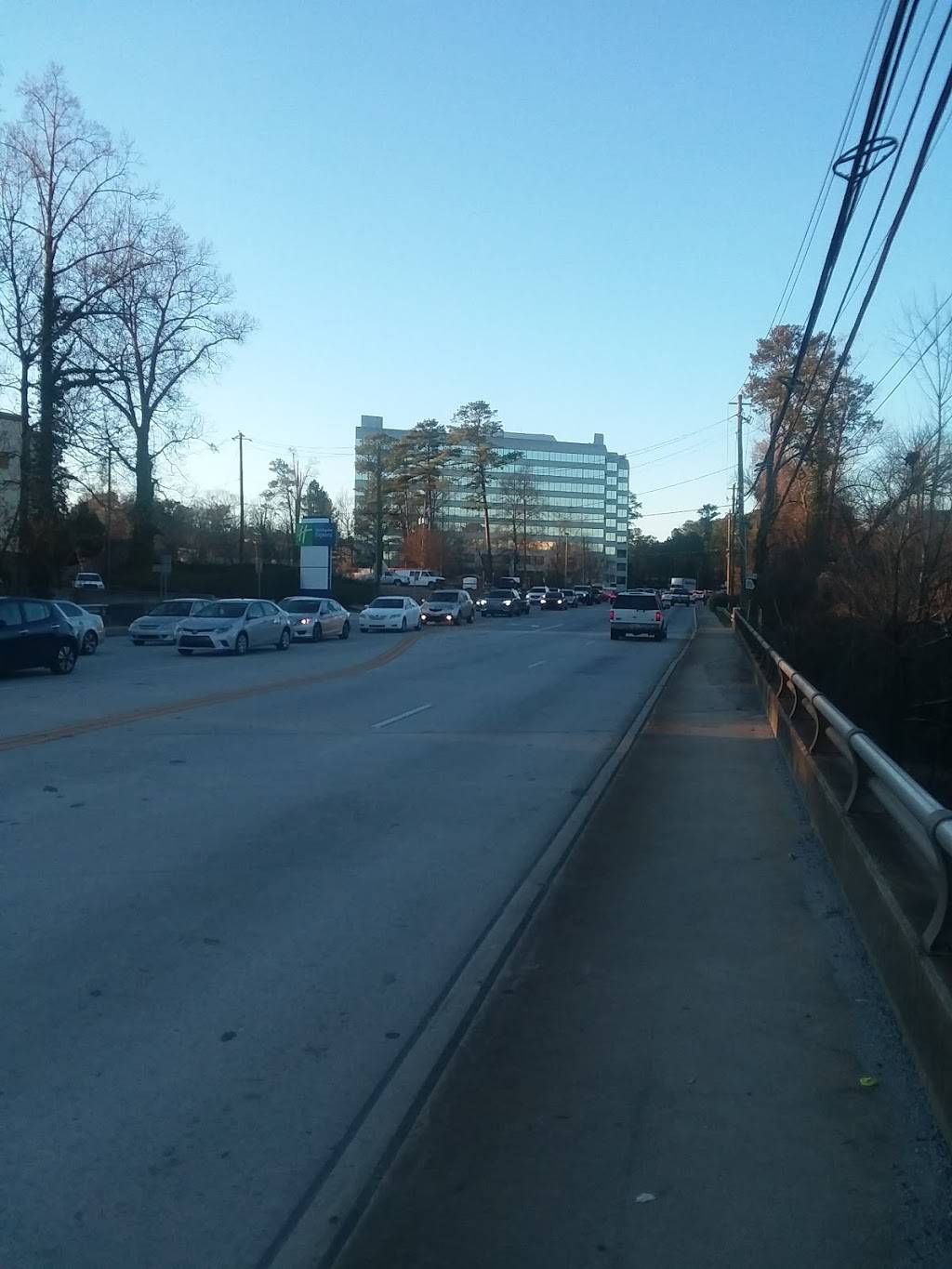 BP | restaurant | 2898 Clairmont Rd, Atlanta, GA 30329, USA | 4046337765 OR +1 404-633-7765