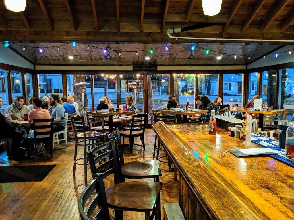 Brothers Burger Joint | restaurant | 2821 Bransford Ave, Berry Hill, TN 37204, USA | 6153807069 OR +1 615-380-7069