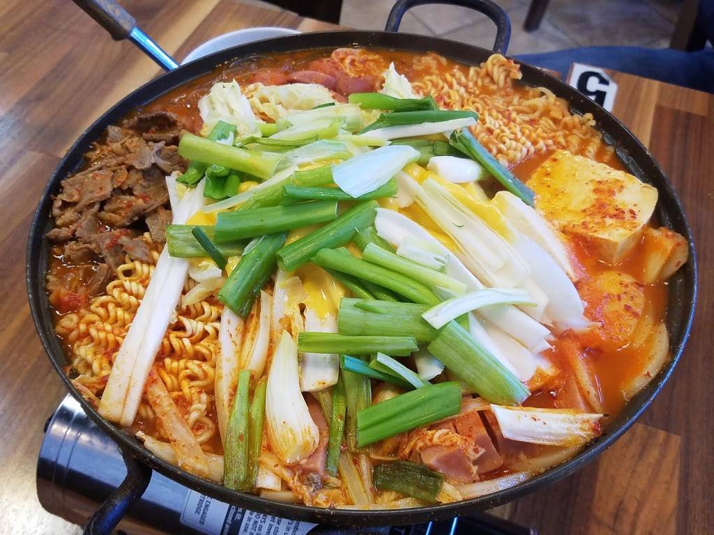 Moms Tofu House | restaurant | 133 El Camino Real, Millbrae, CA 94030, USA | 6502596430 OR +1 650-259-6430