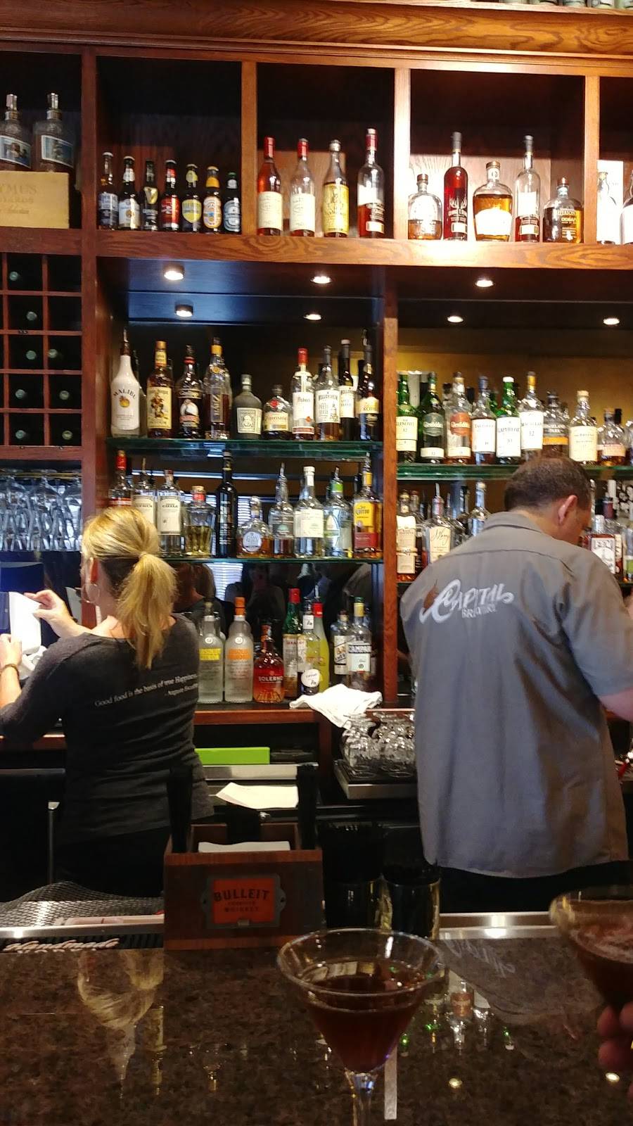 Bistro 101 | restaurant | 101 E Main St # 150 #150, Mt Horeb, WI 53572, USA | 6084379463 OR +1 608-437-9463