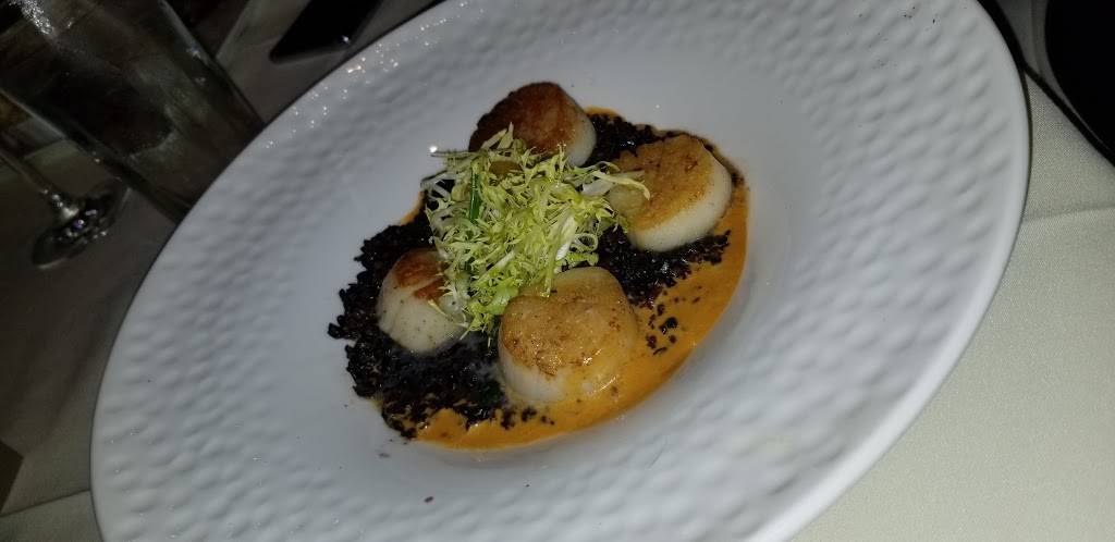 Roys Restaurant | restaurant | 5350 E Marriott Dr, Phoenix, AZ 85054, USA | 4804197697 OR +1 480-419-7697