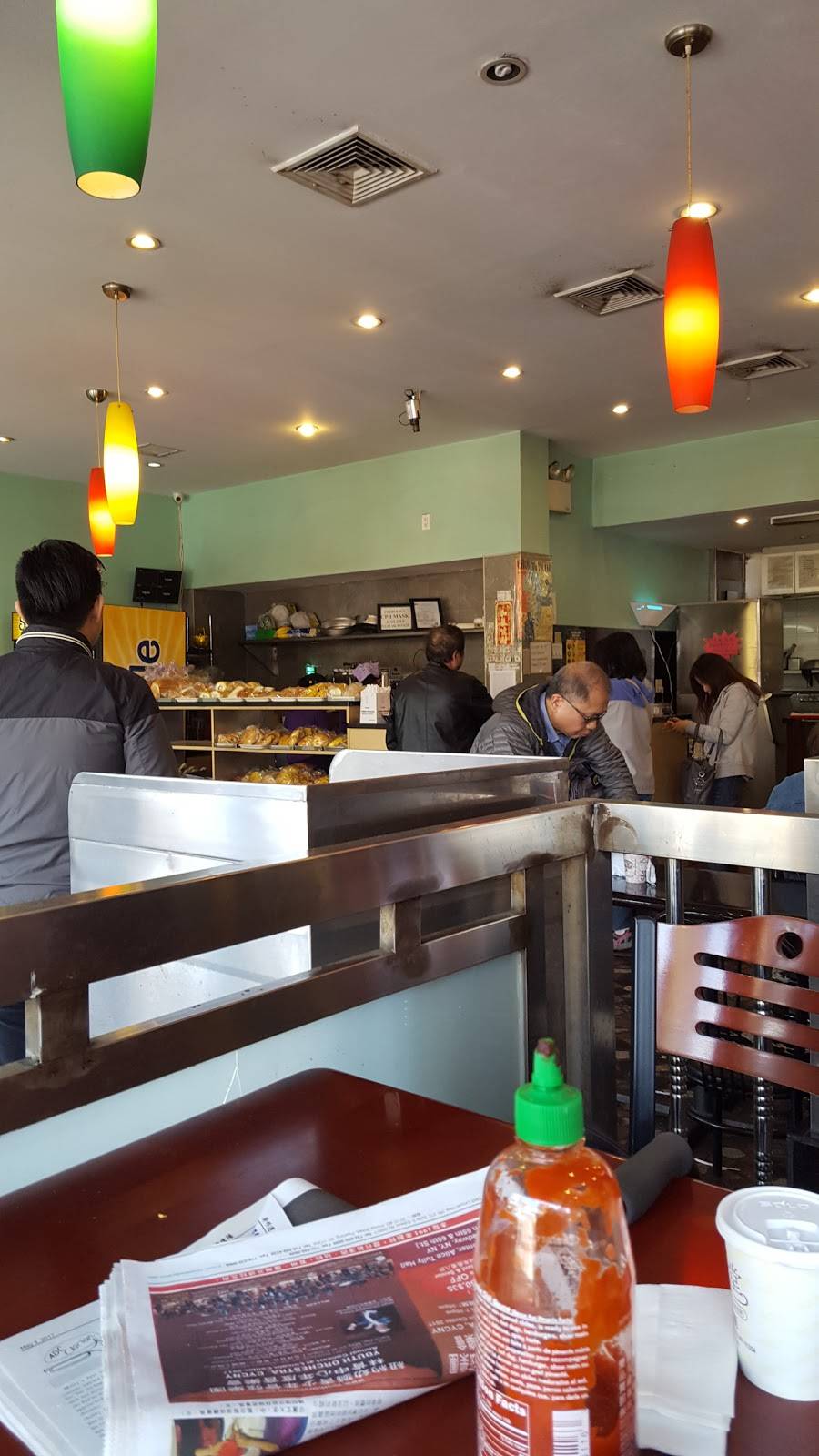 Tongs Cafe | restaurant | 4151 Main St, Flushing, NY 11355, USA | 7184613989 OR +1 718-461-3989